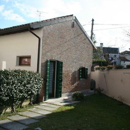 La Casetta A Treviso Hotel Exterior foto